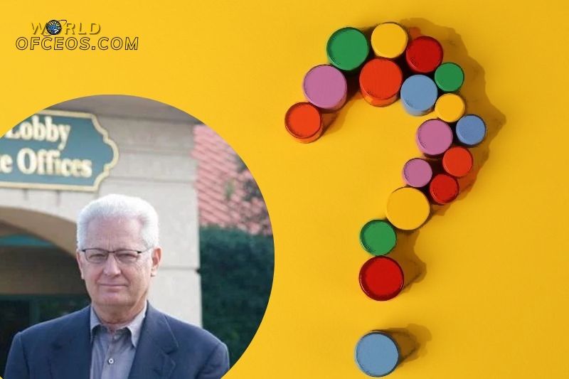 FAQs about David Green