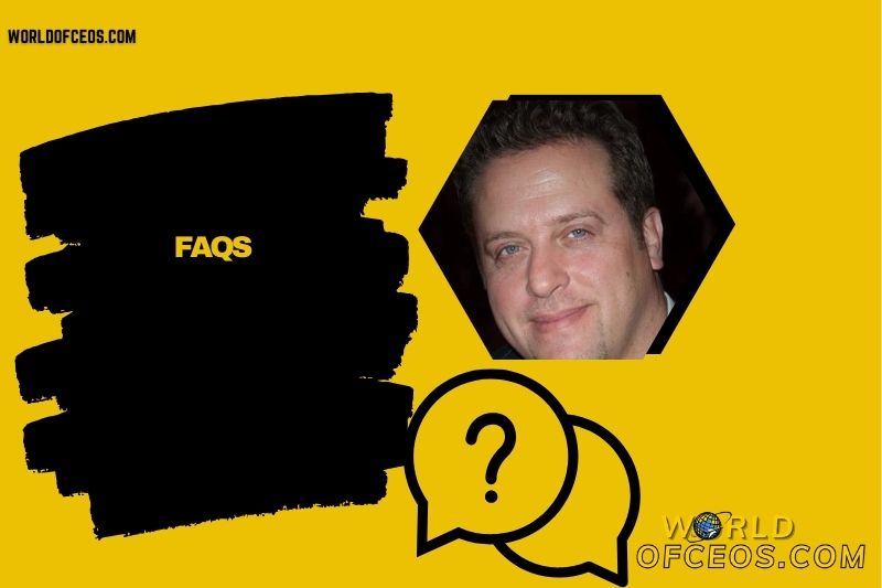 FAQs About Chris Laurita